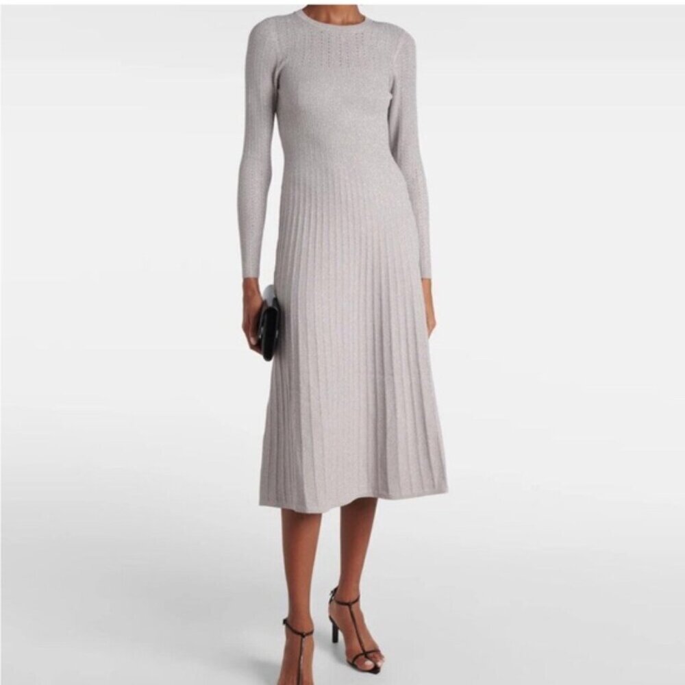 Elegant Gray Long-Sleeve Mini Dress
